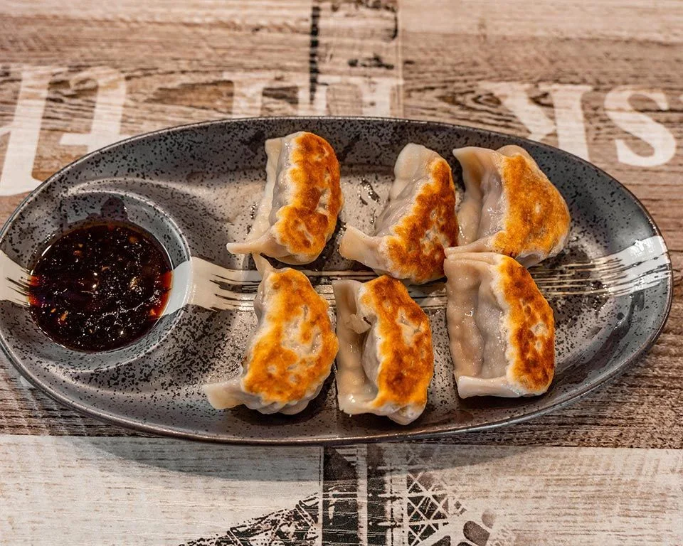 King Noodle & Sushi- Asian Restaurant, business photo 4